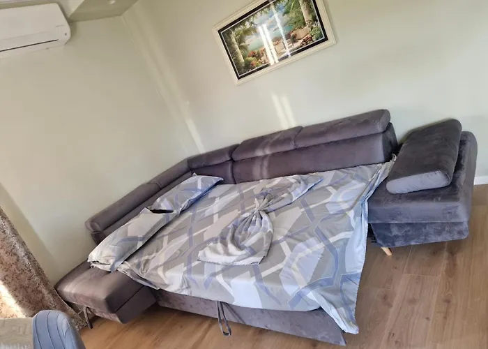 Vsv: Parking Spot+ View *